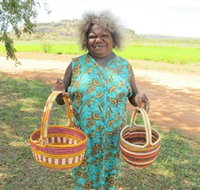 Injalak Arts and Crafts - Holiday Find