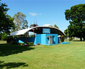 Burdekin Diorama - Holiday Find 0