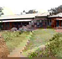 Museum Under the Bridge - Holiday Find