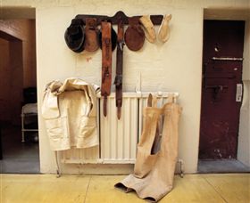 J Ward Museum - Holiday Find 2