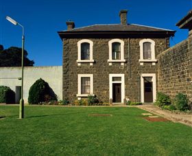 J Ward Museum - Holiday Find 1