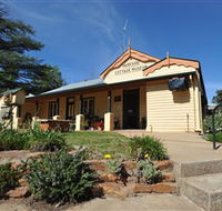 Parkside Cottage Museum - Holiday Find
