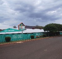 Muzzys Hardware - Holiday Find