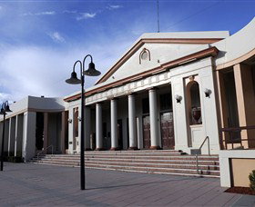 Moree Heritage And Art Deco Guided Walk - Holiday Find 0