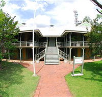 Moree Lands Office Historical Building - Holiday Find