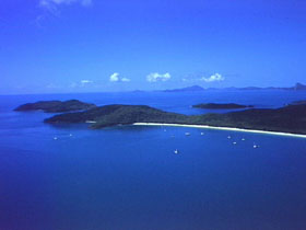 Whitehaven Beach - Holiday Find 3