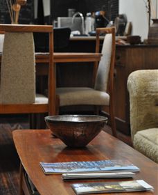 The Known World Bookshop & Boutique City Apartment - Holiday Find 4