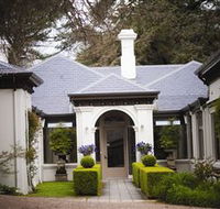 Duneira Mt Macedon - Holiday Find