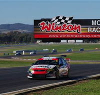 Winton Motor Raceway - Holiday Find