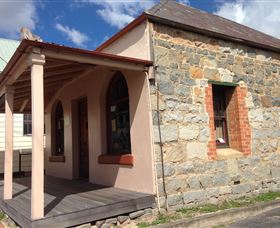 Tenterfield Saddler - Holiday Find 3