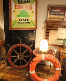 Peachtree Antiques - Holiday Find 4