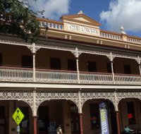 Childers Art Space CHARTS - Holiday Find