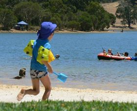 Drakesbrook Weir - Holiday Find 0