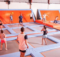 Hangtime Trampoline Park - Holiday Find