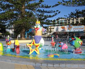 Veras Water Garden - Holiday Find 0