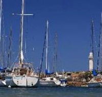 Wollongong and Harbour Lighthouse - Holiday Find