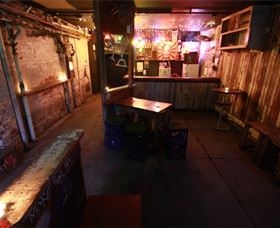 Newcastle West NSW Holiday Find