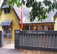 Cooks Hill Galleries - Holiday Find