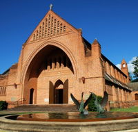 Christ Church Cathedral Grafton - Holiday Find