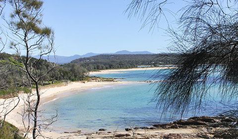 Moruya Heads Lookout - Holiday Find 1