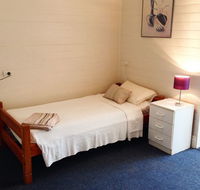 Estreet Guesthouse - Holiday Find
