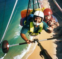 David CookmanSunshine Coast Hang Gliding - Holiday Find