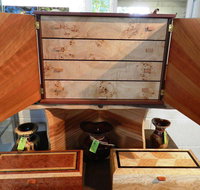 Montville Woods Gallery - Holiday Find