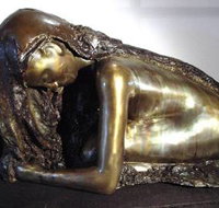 Treetops Art Gallery - Holiday Find