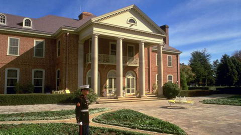 Embassy Drive - Holiday Find 0