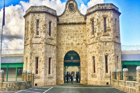 Perth And Fremantle Tour Including Heritage Fremantle Prison, Markets And Dinner - Holiday Find 1