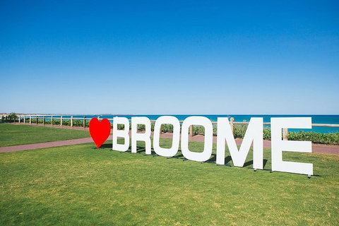Discover Broome Town Tour - Holiday Find 0