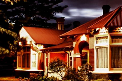 Altona Homestead Ghost Tour - Holiday Find 4