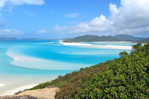 Whitsundays Sailing 2-Day Adventure - Holiday Find 0
