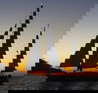 Magnetic Island Sunset Sail - Holiday Find