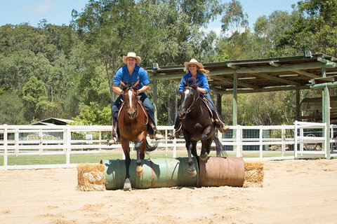 Paradise Country General Entry Ticket Including Barbeque Lunch - Holiday Find 0