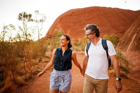 Uluru Sunrise And Guided Base Walk - Holiday Find 4