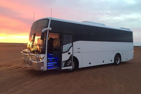 Alice Springs To Uluru (Ayers Rock) Coach Transfer - Holiday Find 2
