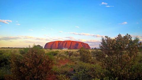 Uluru (Ayers Rock) Sunset Tour - Holiday Find 5