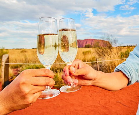 Uluru (Ayers Rock) Sunset Tour - Holiday Find 7