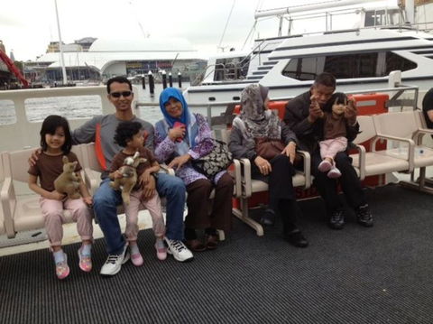 Sydney Pass: SEA LIFE Aquarium, Sydney Tower Eye, WILD LIFE Sydney, Sydney Harbour Cruise, And Madame Tussauds - Holiday Find 6