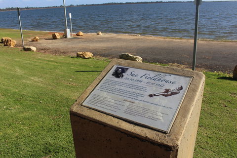 Barmera Aquatic Sporting Pioneers - Holiday Find 0