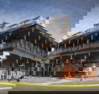 Cobram-Barooga - Holiday Find