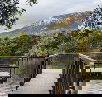 Lake Ross - Holiday Find