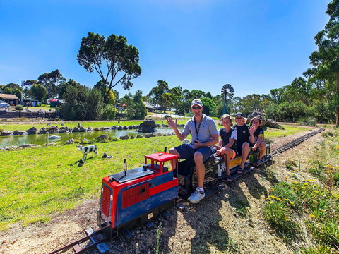 Naracoorte Mini Golf - Holiday Find 0