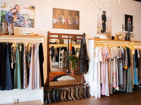 Saloon Design House - Holiday Find 1