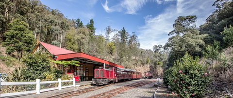 Walhalla Goldfields Railway - Holiday Find 1