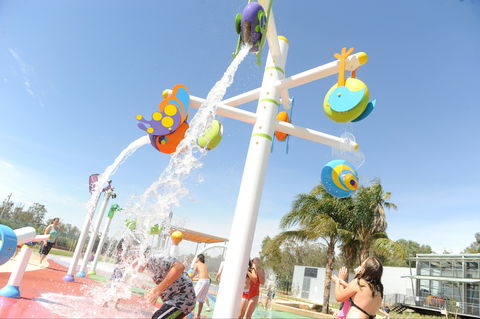 Aquamoves Lakeside Shepparton - Holiday Find 2