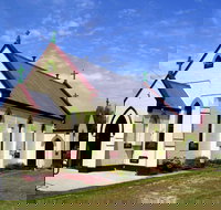 Clarence Town - Holiday Find