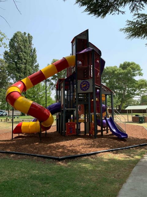 Coronation Park Yass - Holiday Find 0