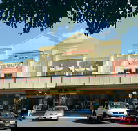 The Saraton Theatre Grafton - Holiday Find